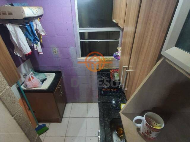 #1062 - Apartamento para Venda em Esteio - RS - 2