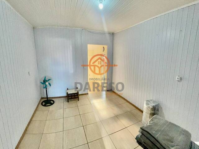 Casa de madeira para Venda em Sapucaia do Sul - 5