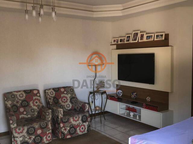 Sobrado para Venda em Sapucaia do Sul - 4