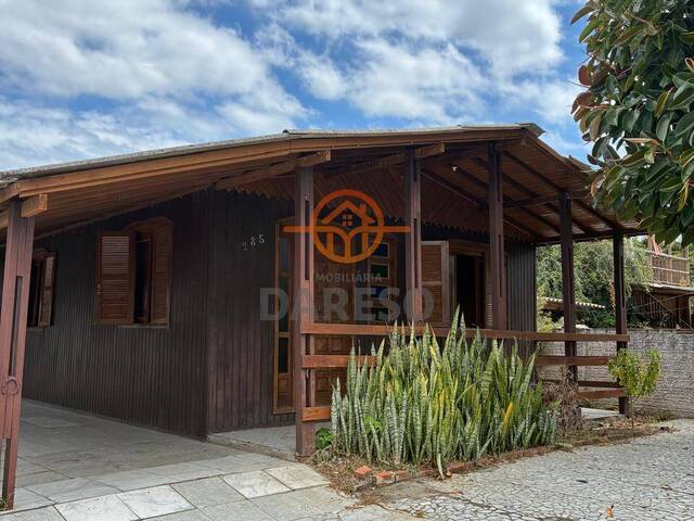 #1324 - Casa de madeira para Venda em Sapucaia do Sul - RS - 1
