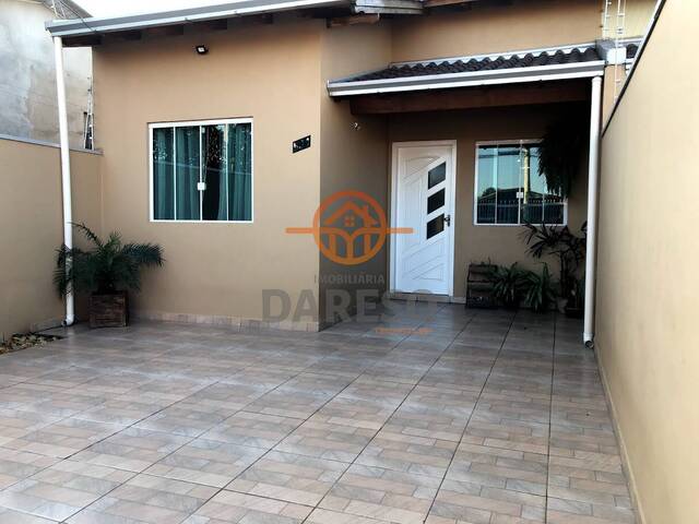 #1370 - Casa para Venda em Esteio - RS - 1